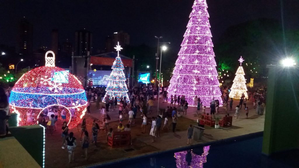 Fotos de Natal: Na Praça da Paz, um Natal digno de Foz do Iguaçu – Não viu?