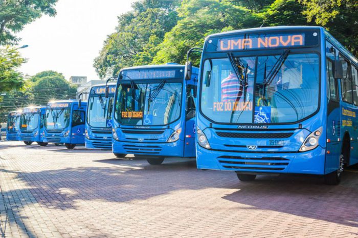 Ônibus com ar condicionado que circularam em Foz e depois foram vendidos. Foto: PMFI