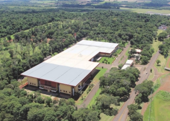 Centro de Convenções de Foz do Iguaçu. Foto: Christian Rizzi