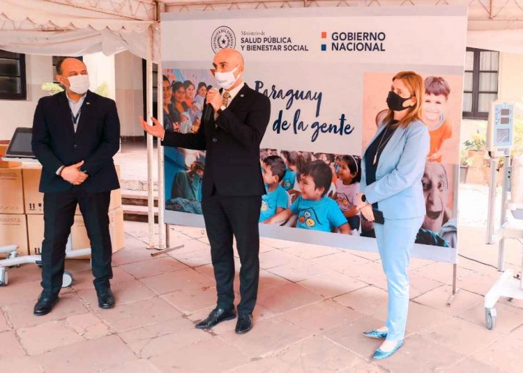 Ministro da Saúde, Julio Mazzoleni. Foto: IP