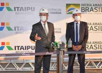 Ministro e diretor-geral brasileiro da Itaipu. Fotos: Rubens Fraulini