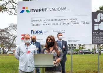 A assinatura da ordem de serviço ocorreu na manhã desta terça-feira (8), no local da futura sede. Foto: Rubens Fraulini/IB