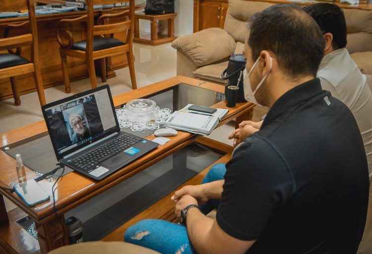 Reunião virtual entre os prefeitos de Foz e Ciudad del Este. Foto: Divulgação/de Ciudad del Este
