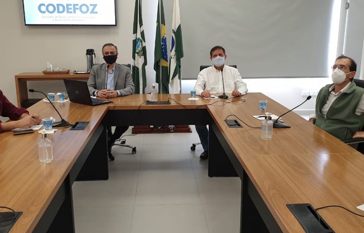 Reunião de ontem (10). Foto: divulgação