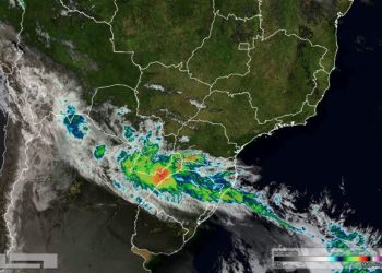 Foto de satélite divulgada pelo Simepar hoje(14)
