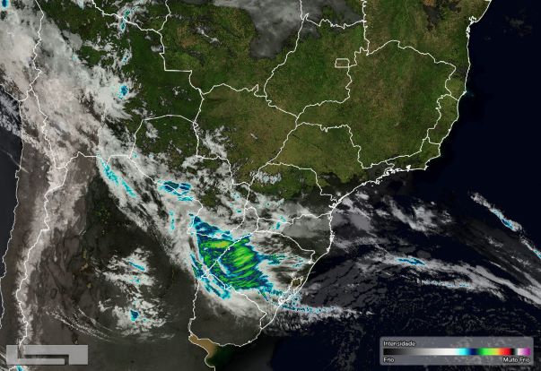 Foto de satélite de hoje (15) divulgada pelo Simepar