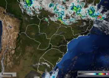 Foto de satélite divulgada neste sábado pelo Simepar