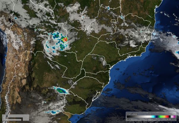Foto de satélite divulgada pelo Simepar nesta quarta-feira (21).