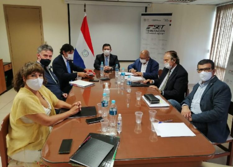 Reunião para renovar o acordo comercial. Foto: Agência IP/Divulgação