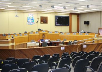 Plenário da Câmara de Foz. Foto: CMFI/Divulgação