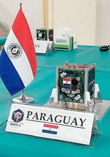 Réplica do satélite paraguaio. Foto: Agência IP/Divulgação
