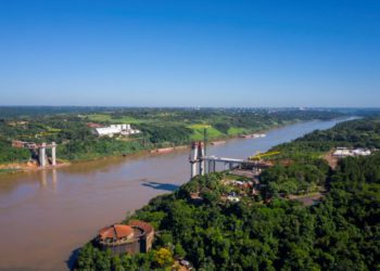 Panorâmica das obras da Ponte da Integração, divulgada ontem (12). Fotos: Alexandre Marchetti/IB