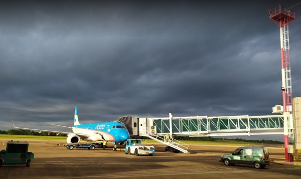 Aeroporto Internacional Cataratas del Iguazú de Puerto Iguazú , na Argentina. Foto: reprodução do facebook