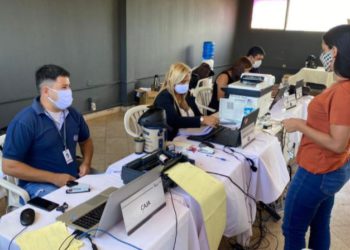 A regularização teve início às 08h e vai até as 16h. Foto: Agência IP