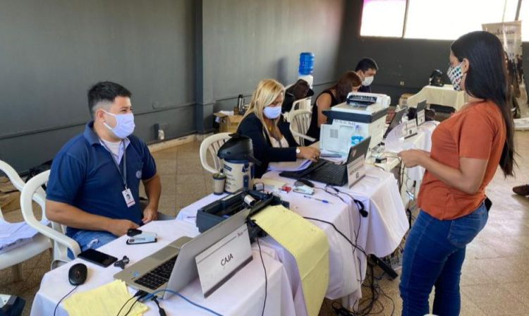 A regularização teve início às 08h e vai até as 16h. Foto: Agência IP