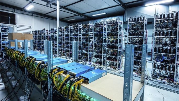 Fazenda de mineração de criptomoeda no Paraguai. Foto: jornal 5Días