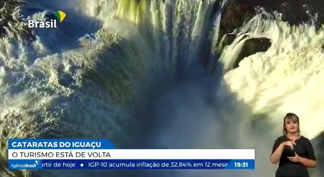 Cataratas do Iguaçu. Imagem: reprodução do vídeo da TV Brasil.