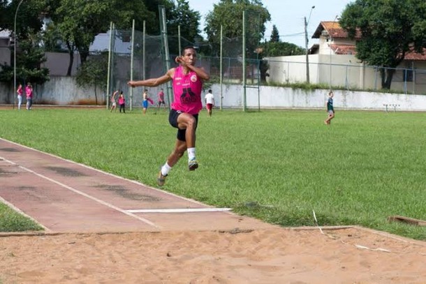 Pista de Atletismo do Costa Cavalcanti. Foto: PMFI