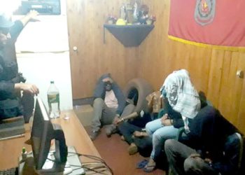 Três sequestradores foram detidos pela Polícia, porém, um deles conseguiu escapar, aparentemente ferido. Foto: jornal La Clave