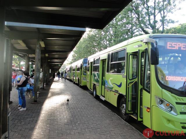 Terminal Urbano de Foz. Foto: Rádio Cultura