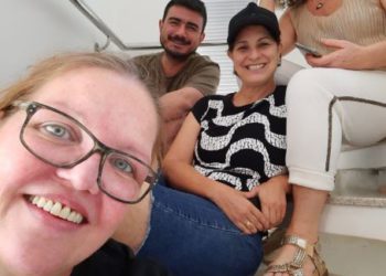 Equipe do Tá na Bula: da esquerda para a direita, Cris, Benega, Elisângela e Dina. Foto: Divulgação