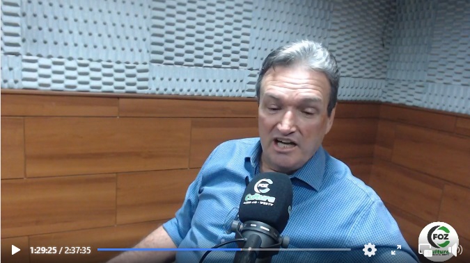 Empresário entrevistado na Rádio Cultura. Foto: reprodução