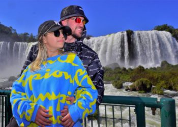 Turistas nas Cataratas do Iguaçu. Foto: Divulgação/Cataratas S/A