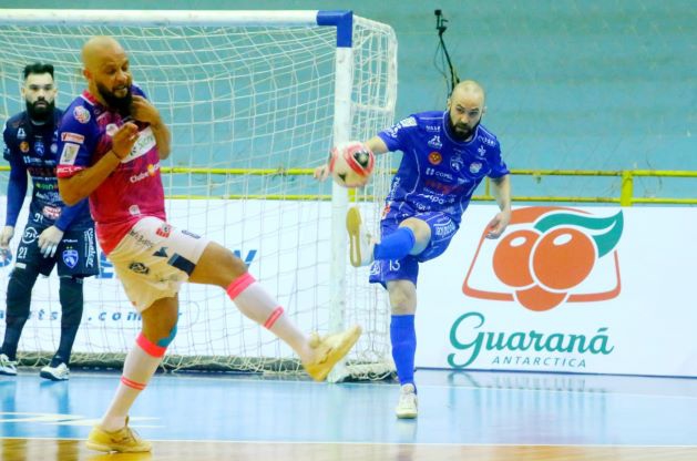 Jogo de ontem (10). Foto Nilton Rolin/Divulgação