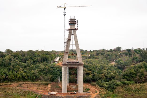 Construção da Ponte da Integração. Foto: Rubens Fraulini/IB
