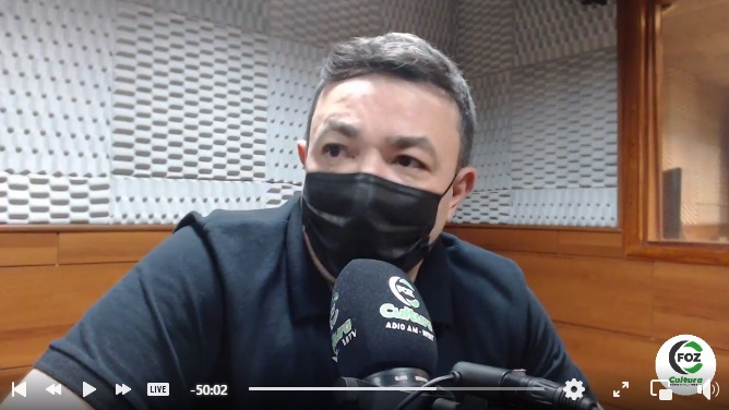 Delegado Sampaio em entrevista à Radio Cultura. Foto: reprodução