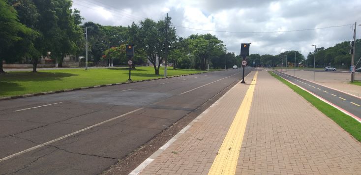 Lombada eletrônica está prontinha para multar. Foto: Não Viu?