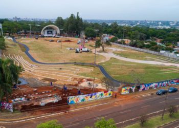 Obras no Gramadão da Vila A em Foz do Iguaçu. Foto: Christian Rizzi/IB