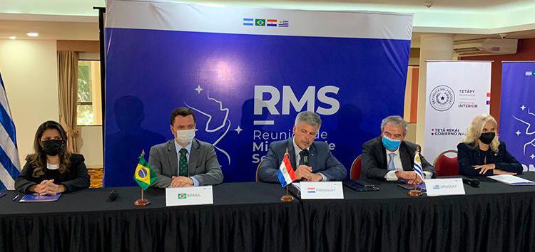 Ministros reunidos no Paraguai. Foto: PF/Divulgação