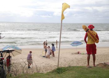 Corpo de Bombeiros fez mais de nove mil orientações e 15 resgates no primeiro final de semana do Verão Paraná Viva a Vida 2021/2022 no Litoral - Curitiba, 20/12/2021
Foto: SESP-PARANÁ