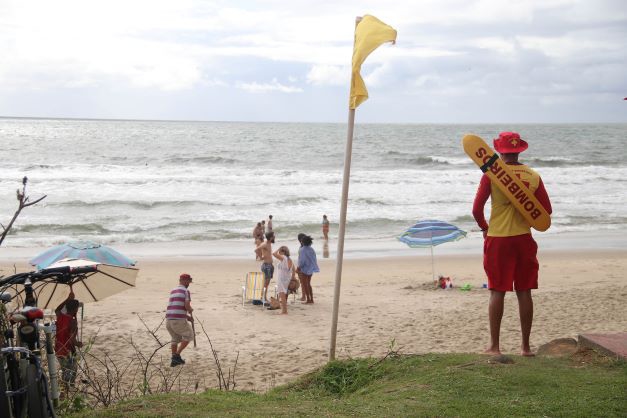 Corpo de Bombeiros fez mais de nove mil orientações e 15 resgates no primeiro final de semana do Verão Paraná Viva a Vida 2021/2022 no Litoral - Curitiba, 20/12/2021
Foto: SESP-PARANÁ