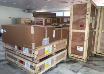 Equipamento encaixotado já está em Foz. Foto: PMFI