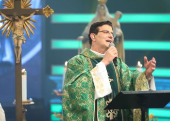 Padre Reginaldo Manzotti. Foto: Divulgação do evento.