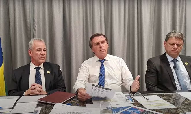 Live do presidente ontem (20). Foto: reprodução/Agência Brasil