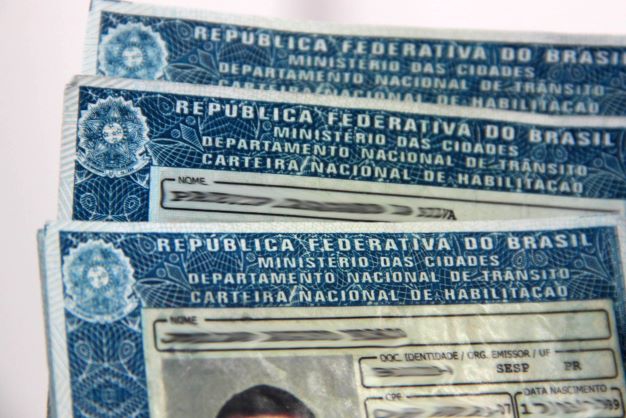 Apenas 5% das Carteiras Nacionais de Habilitação devolvidas são retiradas nas Ciretrans.
Foto: Detran/PR