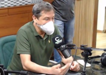 Chico Brasileiro em entrevista à Rádio Cultura. Foto: Rádio Cultura