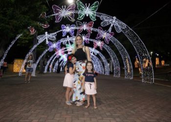 Decoração de Natal em Foz. Foto: Marcos Labanca/PMFI