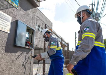Fiscalização contra "gatos".  Foto: Copel/Divulgação