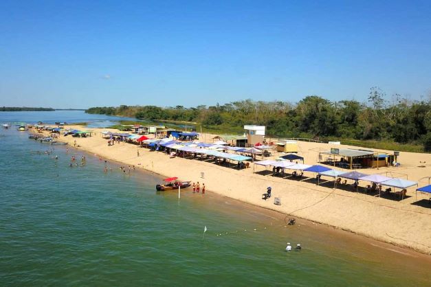 Em um mês de temporada, Praia de Santa Rosa, em Porto Rico, recebe 50 mil veranistas. Foto: Alessandro Vieira/SEDEST