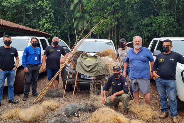 IAT divulga balanço de mais uma força-tarefa contra crimes no período do Piracema.
Fotos: IAT/Divulgação