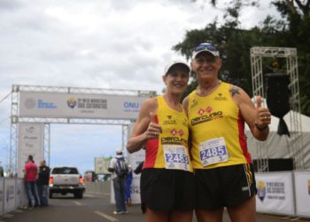 A prova realizada em Foz do Iguaþu vai marcar o retorno do casal às corridas de rua. Foto: Marcos Labanca/Divulgação