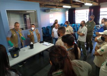 Servidores do CCZ participam de treinamento para a utilização desta nova ferramenta de combate ao Aedes aegypti. Foto: PMFI