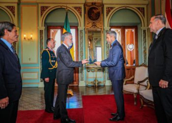 embaixador brasileiro paraguai