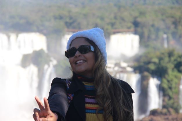 Turista visita as Cataratas do Iguaçu. Foto: @cataratasdoiguacu