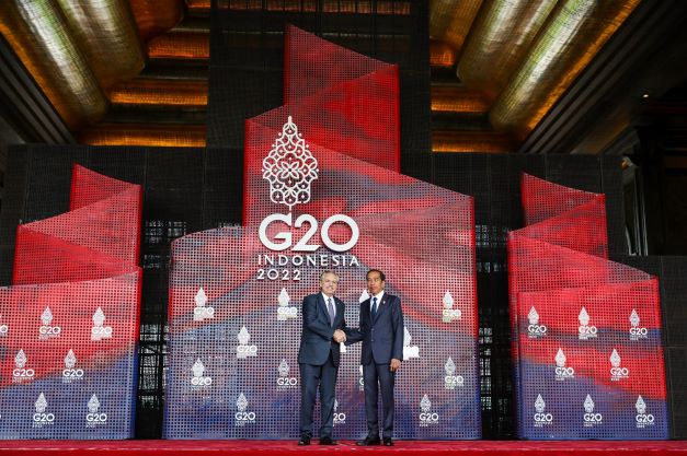 O Presidente Alberto Fernández participou na cerimónia de abertura, presidida pelo presidente da Indonésia, Joko Widodo. Foto: divulgação