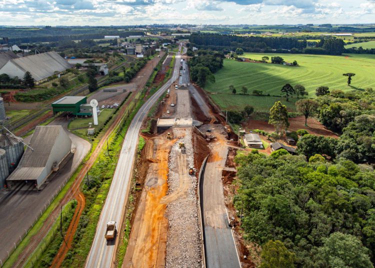Cascavel, 29 de novembro de 2022 - Obras de duplicação da BR 277. Foto: Roberto Dziura Jr./AEN